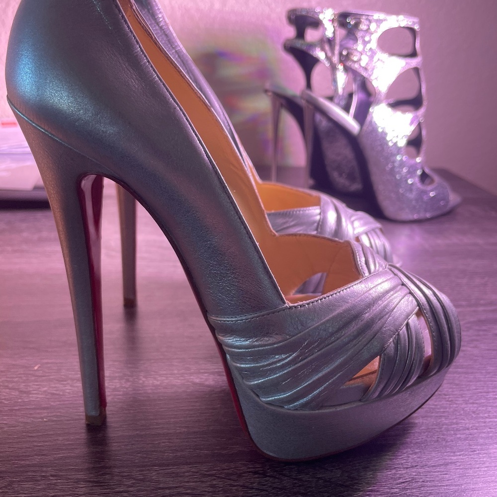 Christian Louboutin Aborina size 36